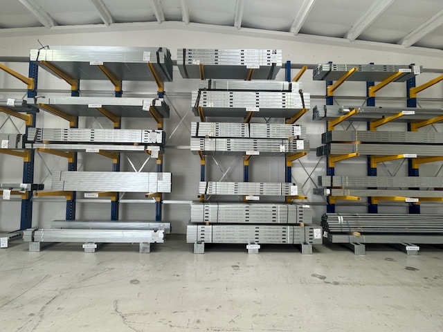 S.E.M.CO Cantilever Racking