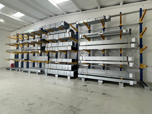 S.E.M.CO Cantilever Racking